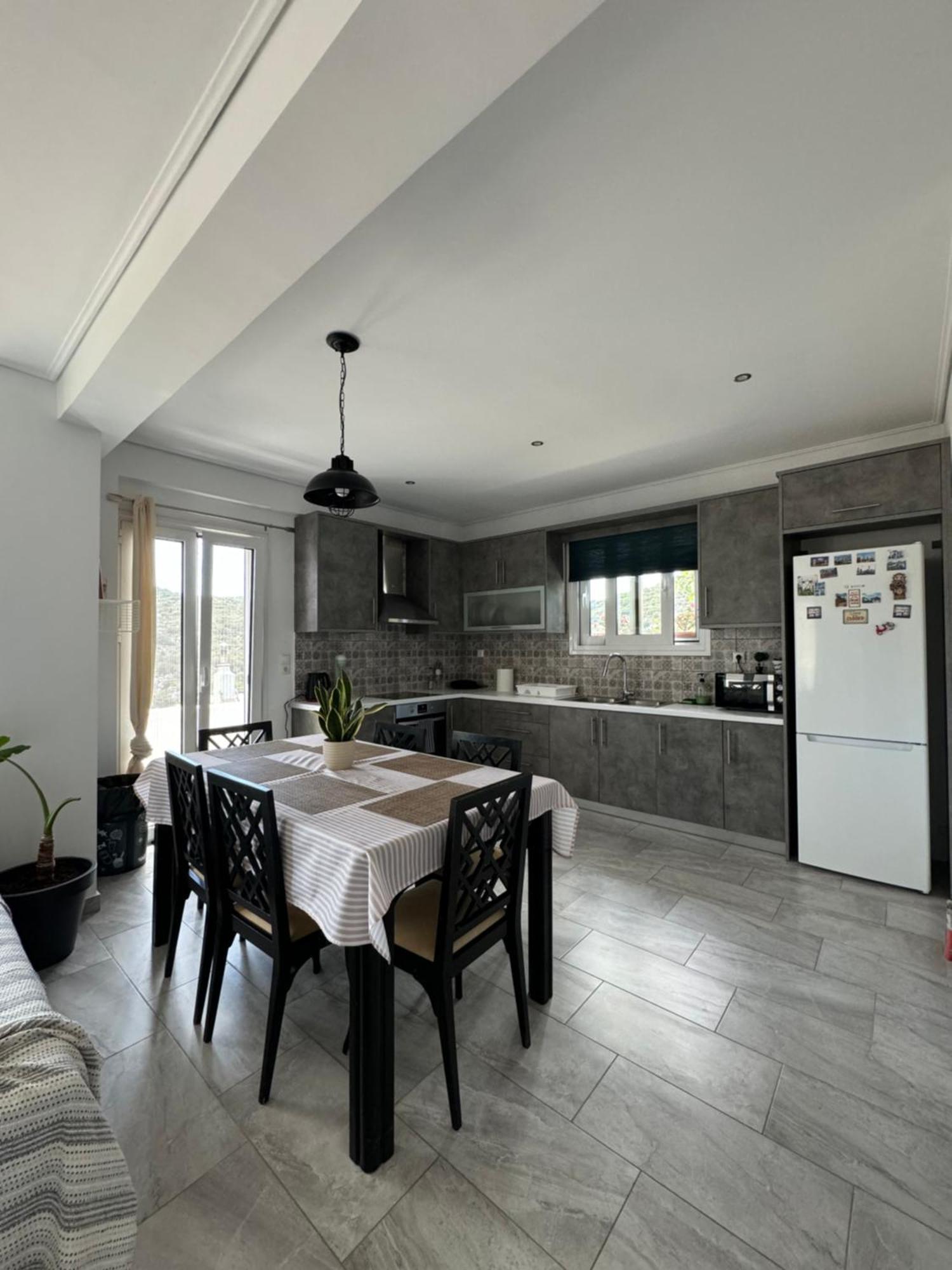 Family House Apartment Keratea ภายนอก รูปภาพ