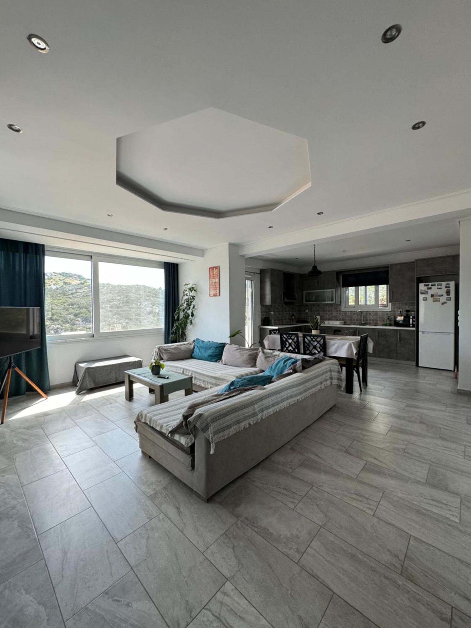 Family House Apartment Keratea ภายนอก รูปภาพ